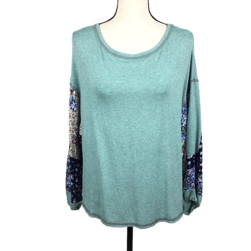 ee:some Loose Fit Aqua Top Floral Patchwork Sleeve
